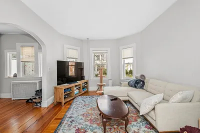 28 Magnolia Street #1 1
