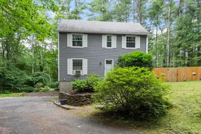37 Swamp Rd