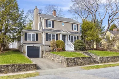 69 Plymouth Rd 1