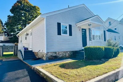 7 Granite St 1