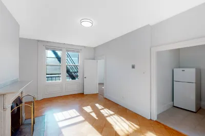 397 Beacon #3R