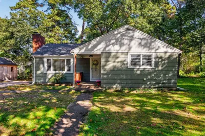 20 Frances Helen Rd 1