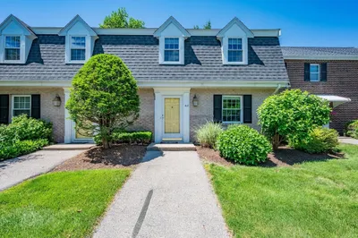 413 Erin Rd #413 1
