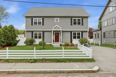 242 Pleasant St 1