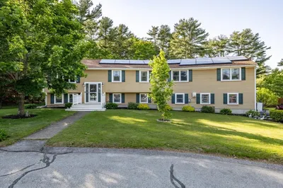 26 Brookings Dr 1