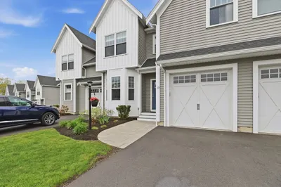 13 Paddock Ln #13