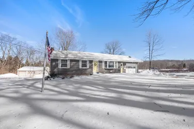 82 Glenwood Rd 1