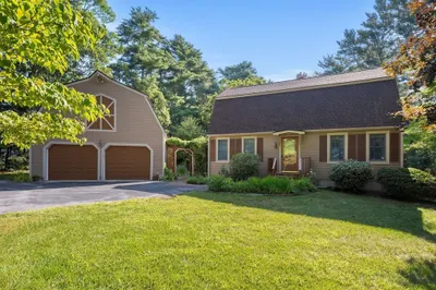 60 Canterbury Dr 1