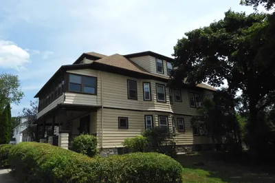 14 Sunset Ave
