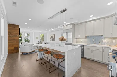 333 West Third St #2