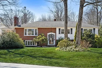 85 Woodridge Rd 1