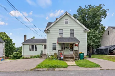 50 Oakhurst St 1