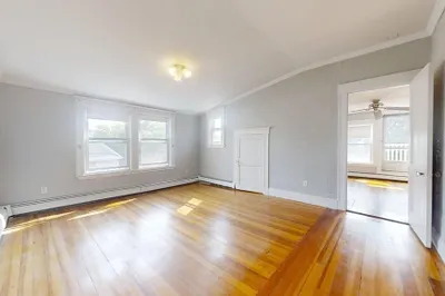 117 Dexter Ave #2