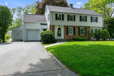7 Kinnicutt Road 1