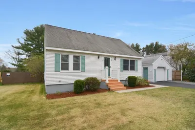 115 Freeman St 1