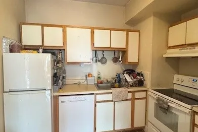 15 Park Vale Ave #12