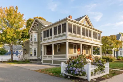 33 Vine St #2 1
