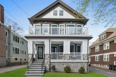 29 Commonwealth Rd #1