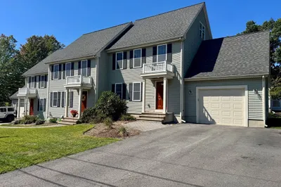 38 Florence Ave #38 1