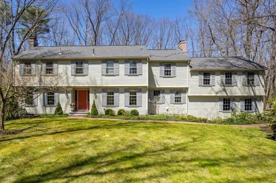 220 Old Pickard Rd