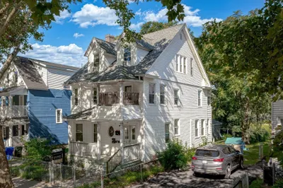 76 Acushnet Ave 1