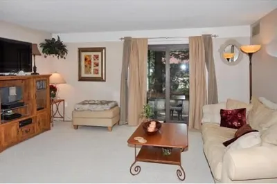 2 Post Oak Lane #4