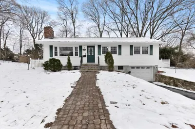 89 Woodstock Rd