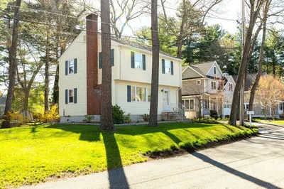 2 Marigold Ave 1