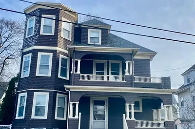 22 Adams St #2