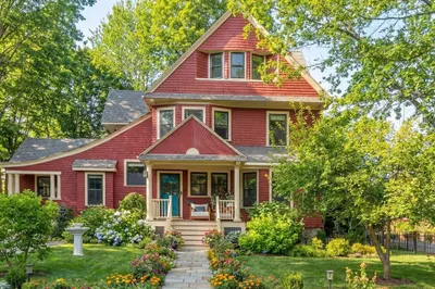 53 Marshall St 1