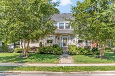 135 Ellison Park 1