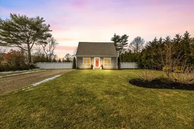 9 Rolling Acres Ln 1