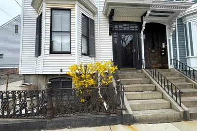 26 Saratoga Street #1