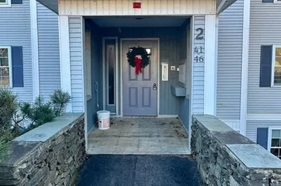 2 Crestview Dr #43 1