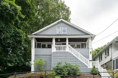 27 Murray Hill Rd