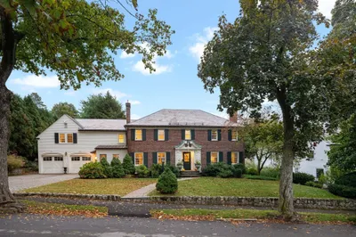 32 Pickwick Rd 1