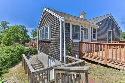 6 Shore Rd #20