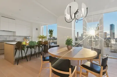 380 Harrison Ave #12J 1