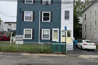 40 Edwards St 1