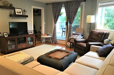 60 Magnolia Ave #2