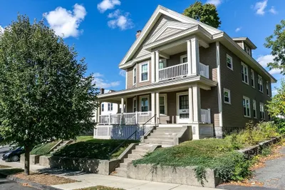 3 Stoneland Rd 1