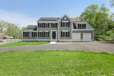 185 Mattapoisett Road 1