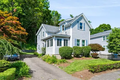 64 Locust St 1