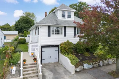 140 Reservoir Ave