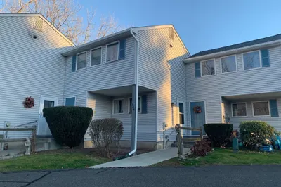 194 Briar Way #194 1