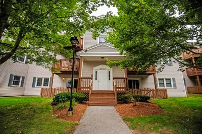 369 Aiken Ave #13 1