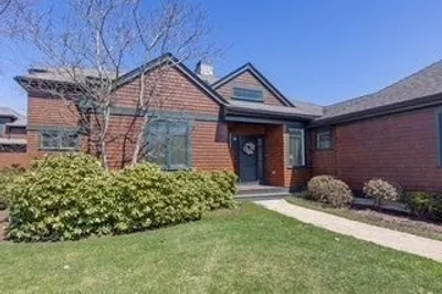 35 Raynor Drive #35 1