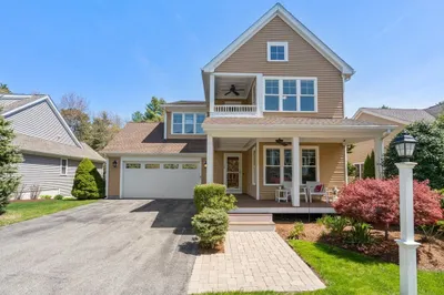 16 Boatwright's Loop