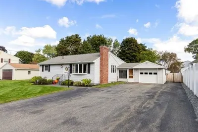 15 Marlboro Rd 1