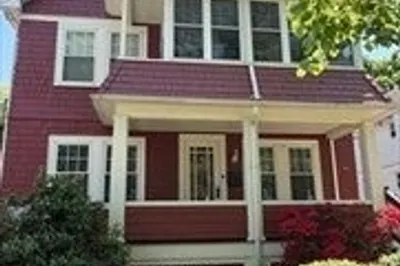 93 Lawton St #1 1